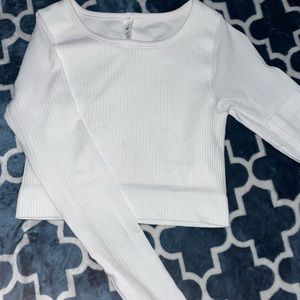lululemon EBB to street long sleeve